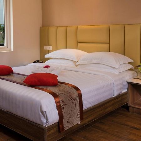 Cr Grande Otel Madurai Dış mekan fotoğraf