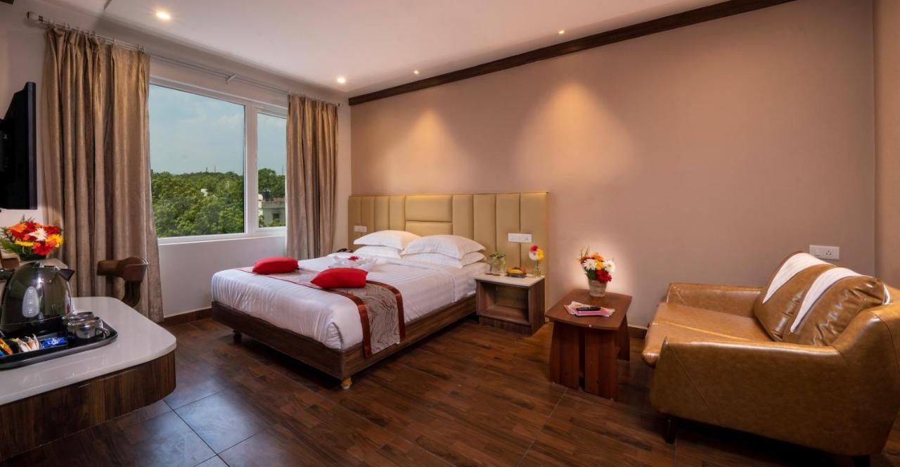 Cr Grande Otel Madurai Dış mekan fotoğraf