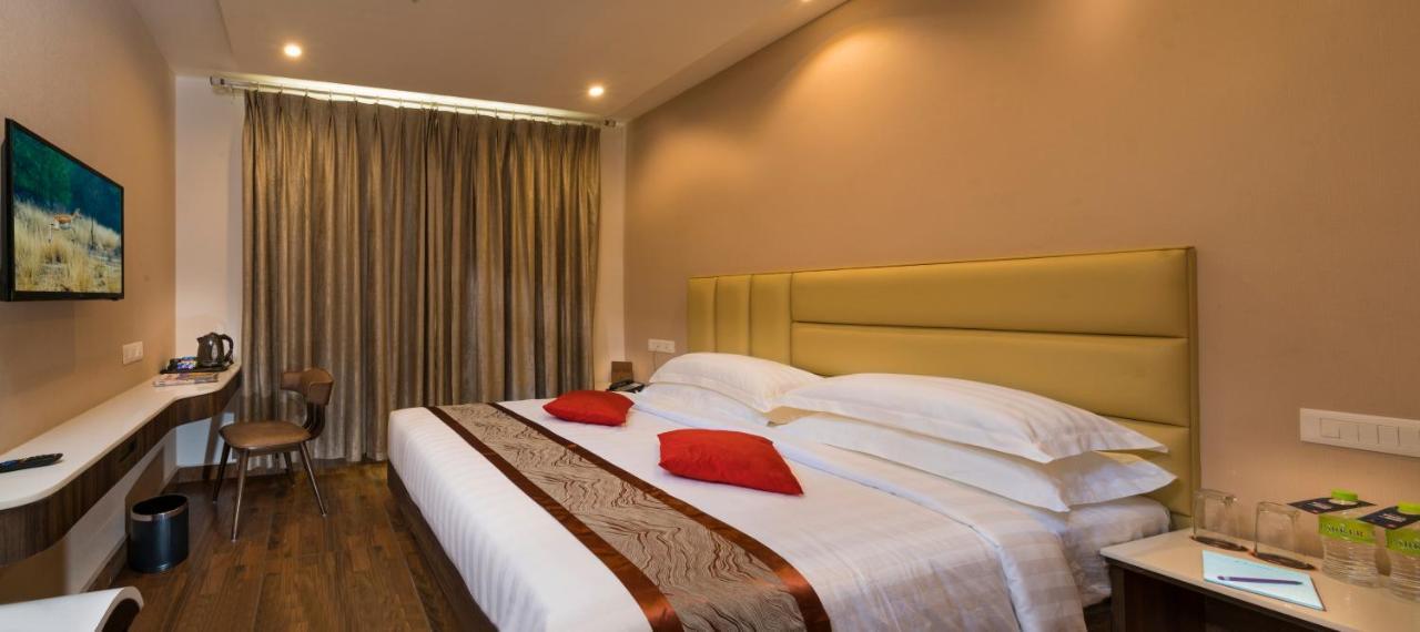 Cr Grande Otel Madurai Dış mekan fotoğraf
